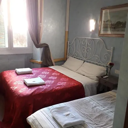 Sunlight 3 * Roma